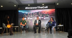 MC Motshidisi Mohono, Jesse Kriel, John Smit and Mapula Modibe of MTN during the Announcement of the Official Bozza of the Springboks Pic Sydney Mahlangu/BackpagePix